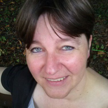 Evelyne Services