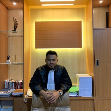 E Yudha Andriansyah P Sh