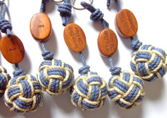 Porte-clés pomme de touline en chanvre modèle 18 faces!