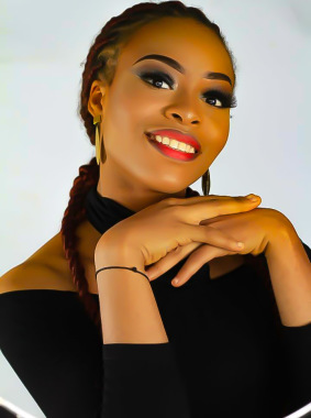 Birthday client she loved how I slammed the face follow@okoye to get her reviews, thank you all, I appreciate you.