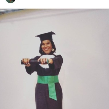 Dra Nádia Leal