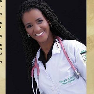 Daniela Estevão Fisioterapeuta