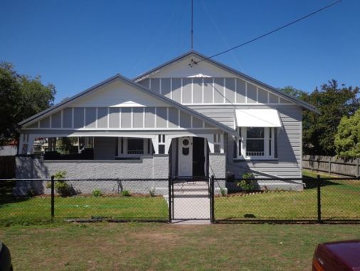 Exterior Colour scheme designed for this gorgeous Cessnock home.