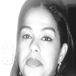  Leonídia Gonçalves, ( Babá)