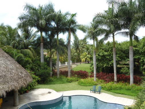 Jardín Casa de descanso en el Mar.JPG