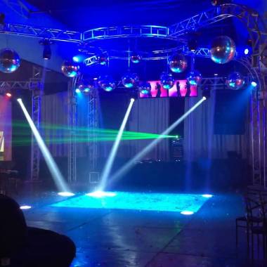 Karaoke, Musica Ao Vivo, Dj, Som E Iluminação