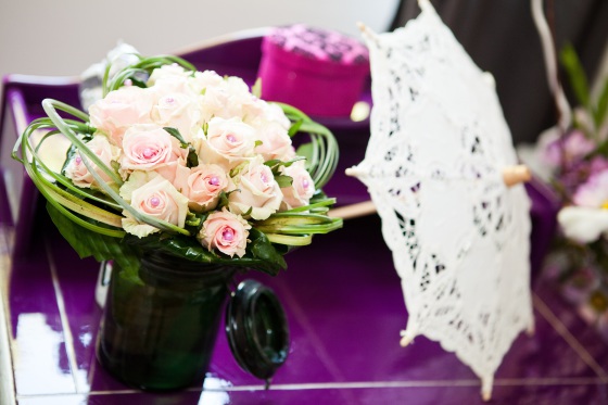 Bouquet rond "Le Rose sous toutes ses coutures"