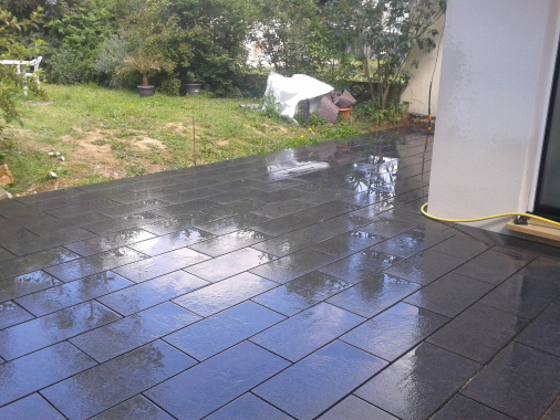 Terrasse en granit noir