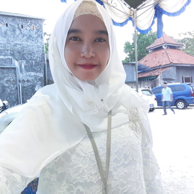 Notaris Elvareta Bayu Naktika, S.H., M.Kn.