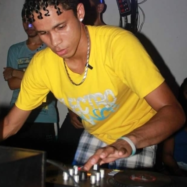 Dj
