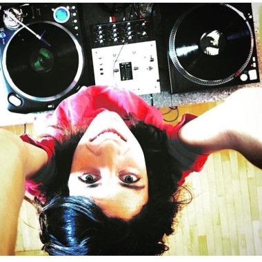 Dj
