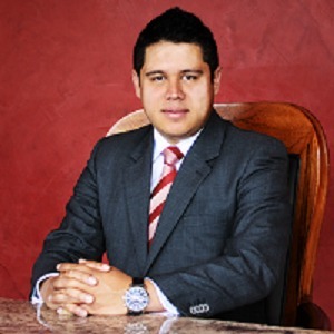 Abog. Leonardo Vivanco Maldonado