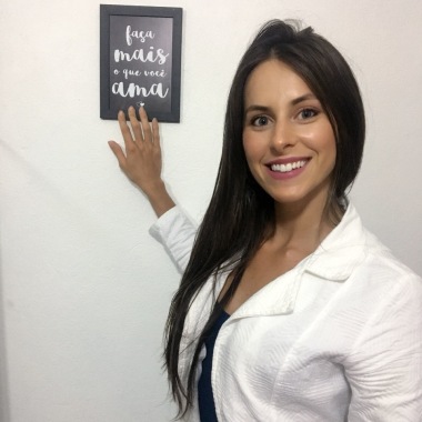 Psicóloga Rafaela Caviquioli
