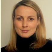 Louisa T.M  Traductrice/ Interprète 