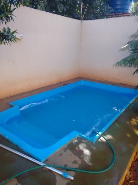 Piscina A, depois do tratamento e limpeza.