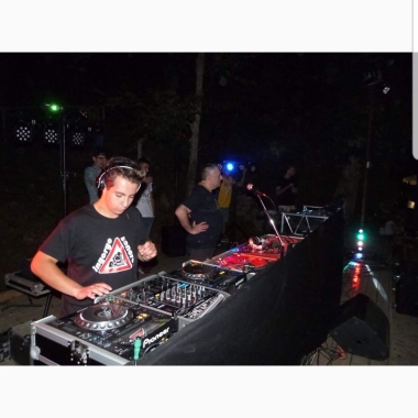Dj Nik