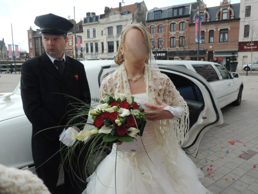 notre chauffeur en tenue de prestation mariage