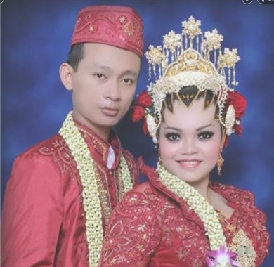 Retno Suryandari