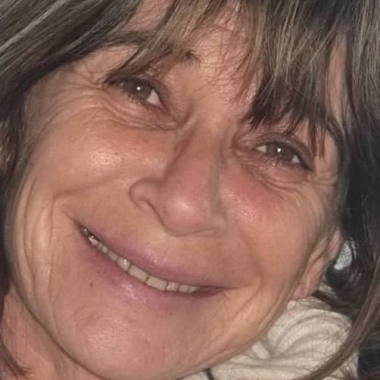 Femme De Ménage