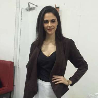 Coach E Terapeuta Camila Neves - Corpo, Mente E Emoção