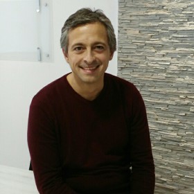 Roberto E. Perez