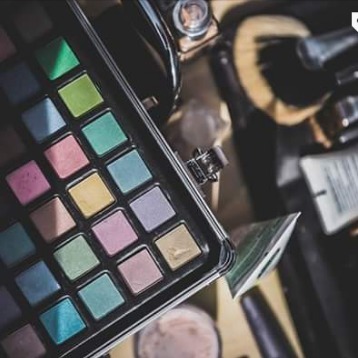 Maquilleuse Professionnelle 