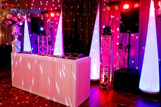 Voor elk budget een mooie set met DJ
