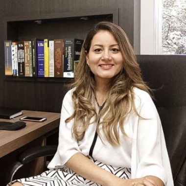 Monique Evelin Moreira Dal Pra