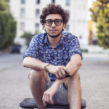 Clickandwatch | Alban Guerry-Suire | Designer Graphique & Photographe Freelance
