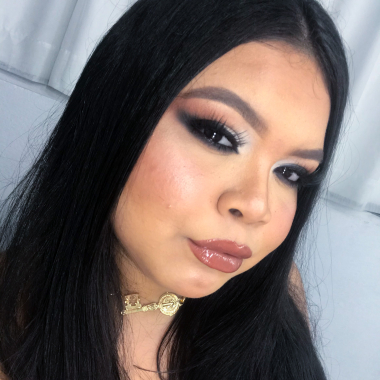 Milena Dias Makeup