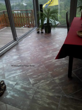 Fliesenbelag auf Schlüter Bekotec in einem Wintergarten