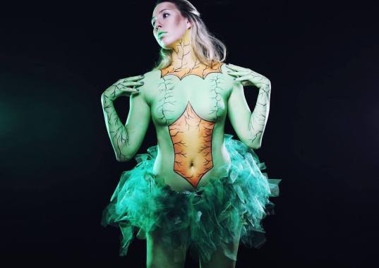 réalisation body painting , fée des bois