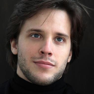 Alexandre B