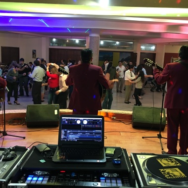 Dj Latino