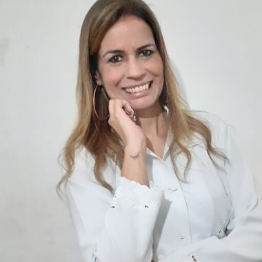 Ana Glaucia Neime Peixoto