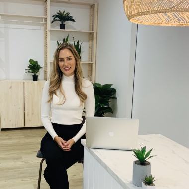 Professional: Jan Macfarlane