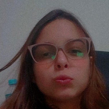 Profissional: Josiane Cruz