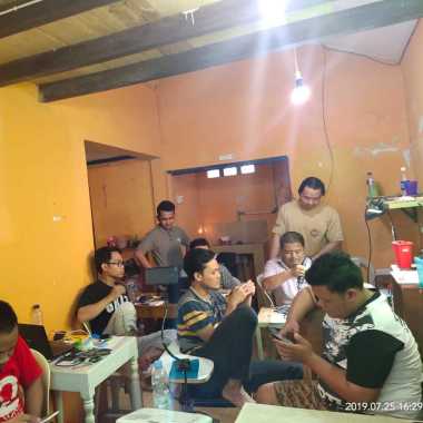 Service Motherboard Laptop Dan Pc