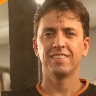 Treinador Bruno Pereira