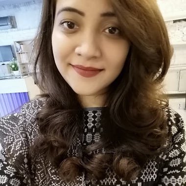 Hira Sheikh (Interior Designer)