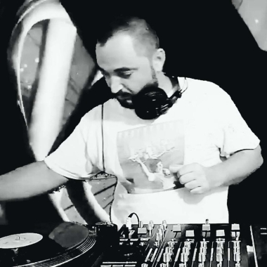 Joseph Dj