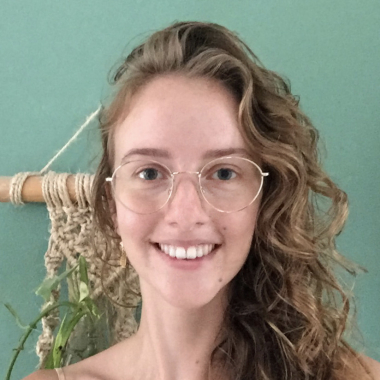 Celia Grandhomme – Branding And Logo Design Expert