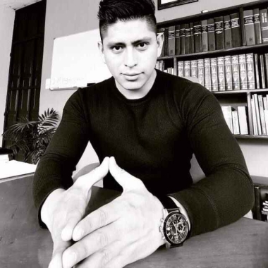Lic Antonio Edgar Linares Mora