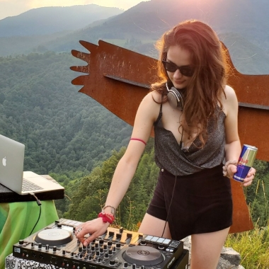 Djdenisabubla