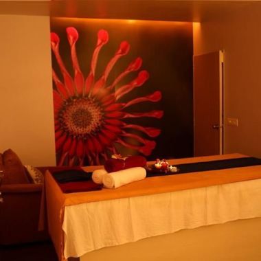 Iniya Ayurvedic Spa Center