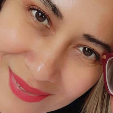 Raquel Velez Muñoz